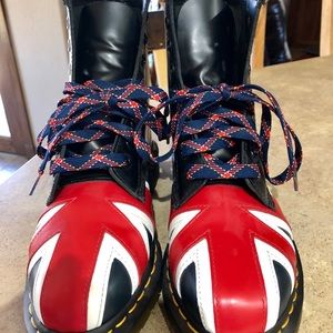 Dr. Martens Union Jack 🇬🇧🥾 boots.